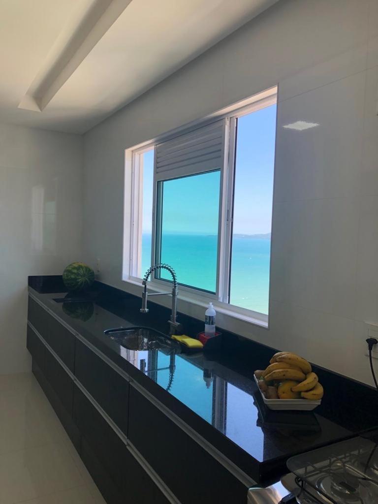 Cobertura Com Belissima Vista Para O Mar E Jacuzzi Itapema Eksteriør billede